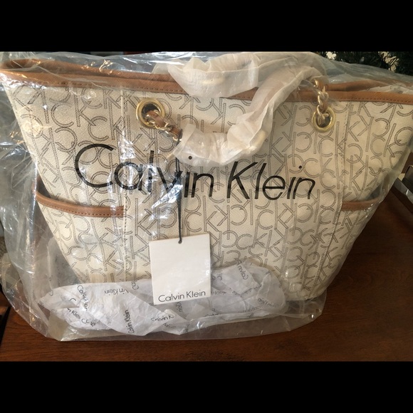 Calvin Klein CK Handbag-Sold another site - Picture 1 of 8
